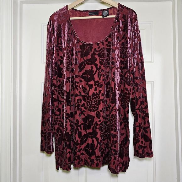 Apostrophe Woman Burgundy Red Velvet Burnout Top 20-22W Holiday Date Night - Picture 1 of 7